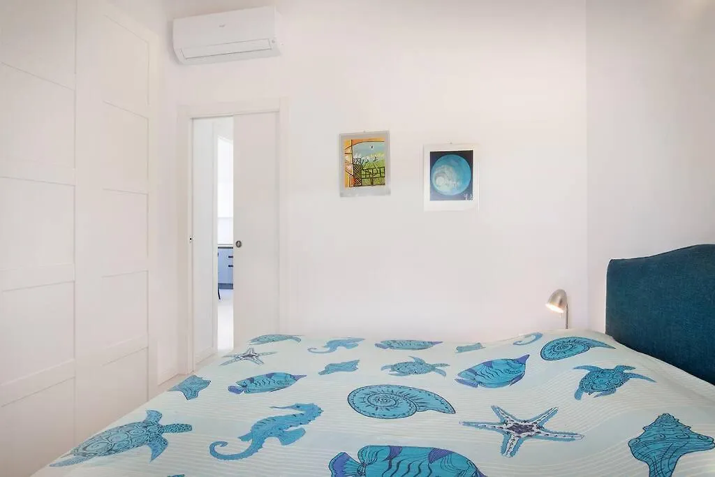 Villa Malu - Apt Luisa Piscina E Vista Lago Torri Del Benaco