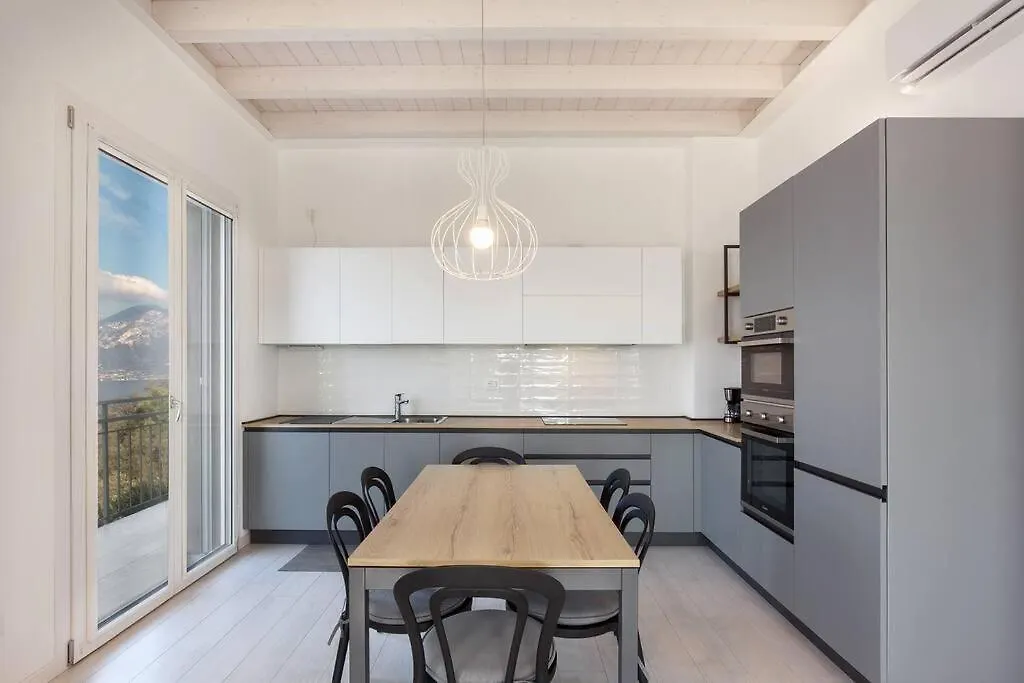 Villa Malu - Apt Luisa Piscina E Vista Lago Torri Del Benaco